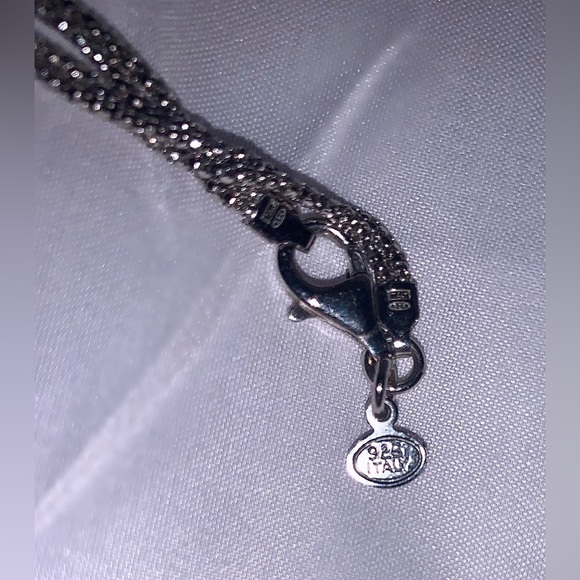Silpada - "Forget Me Knot" - 925 Silver - Retired - Picture 4 of 5